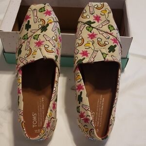 Toms Cream and Pink Floral Canvas Flats